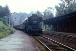 Juli 1984. 50 3688. Silberstraße / 50 3688 hat mit P 3605 den Haltepunkt Silberstraße erreicht.