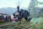 30. September 1984. 99 1561. Wolkenstein / Der 30. September 1984 war der letzte Tag des planmäßigen Personenverkehrs auf dem damals noch verbliebenen Streckenabschnitt von Wolkenstein nach Niederschmiedeberg.