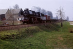 18. April 1987. 50 3576. Glauchau. Kleinbernsdorf. Sachsen / Vom Bahnhof Glauchau bin ich zurück an die Strecke nach Remse gefahren, um dort den Leersandzug nach Colditz mit 50 3576 aufzunehmen.