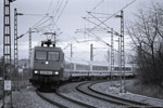 8. Januar 2005. 145 068. Werdau. Ruppertsgrün. Sachsen / Die Baureihe 145 war eine Zeit lang im IC Verkehr zwischen Dresden und Reichenbach anzutreffen. Der Zug im Bild durchfährt gerade das Gleisdreieck Werdau in Richtung Reichenbach.