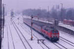 6. März 2005. 218 385-3. Gera. Bieblach. Thüringen / Der morgendliche Vierländerexpress aus Leipzig hatte den Bahnhof Gera um ca. 7:30 Uhr erreicht. Anfang März war es um diese Zeit bereits ausreichend hell um auch ein Foto zu wagen.