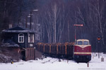 14. März 2005. MEG 203. Neundorf (bei Lobenstein). Moorbad Lobenstein. Thüringen / Im Spitzkehrenbahnhof Wurzbach wechselt der Zug die  Fahrtrichtung. Von dort bis Lobenstein war MEG 203 an der Spitze des Zugs. Hier ist der Zug bei der Einfahrt in den Bahnhof Lobenstein zu sehen.