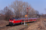 2. April 2005. 218 254. Grana. Grana. Sachsen-Anhalt / Am 2. April 2005 erwartete ich den nachmittäglichen RE nach München am südlichen Einfahrsignal des Bahnhofs Zeitz. Gezogen wurde er an jenem Tag von 218 254, auch diese Lok wurde laut www.v160.de noch im selben Jahr Z-gestellt.