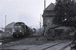 Oktober 2005. 298 323. Gera. . Thüringen / Gegen 8:30 Uhr verließ die Cargo-Bahn nach Elsterberg den Bahnhof Gera.