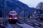 22. November 2005. MEG 202. Leutenberg. . Thüringen / MEG 202 mit einem Güterzug nach Lobenstein im Bahnhof Leutenberg.