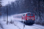 13. März 2006. 218 203. Wünschendorf/Elster. . Thüringen / RE4011 nach München kurz vor dem Haltepunkt Wolfsgefärth.