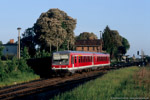 20. Mai 2006. 628 664. Teuchern. . Sachsen-Anhalt / RB 26105 nach Zeitz verlässt den Bahnhof Teuchern.