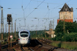 11. Juni 2006. Baureihe 411. Weimar. . Thüringen / Einfahrt eines ICE in Richtung Frankfurt in den Bahnhof Weimar.