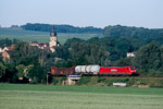 Juni 2006. 189 025. Bad Kösen. Kleinheringen. Sachsen-Anhalt / Ein Güterzug in Richtung Norden am Abzweig Saaleck.