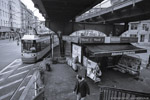 5. Dezember 2006. BVG GT6N. Berlin. Helmholtzkiez. Berlin / Zug der Linie M1 auf der Schönhauser Allee an der U-Bahn Station ''Eberswalder Straße''.