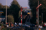 4. Oktober 2007. DE2000-02. Klanxbüll. . Schleswig-Holstein / In Klanxbüll haben zahlreiche Sylt-Pendler den Zug verlassen.
