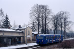 18. Dezember 2007. HwB VT41. Mittelherwigsdorf. . Sachsen / Planmäßiger Halt von SBE 83079 in Mittelherwigsdorf um 10:17 Uhr. Bei VT41 der Hochwaldbahn handelt es sich um einen ehemaligen Akkutriebwagen, der auf Diesel-Elektrischen Antrieb umgebaut wurde.