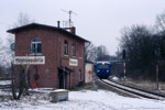 18. Dezember 2007. HwB VT41. Mittelherwigsdorf. . Sachsen / In Mittelherwigsdorf zweigt die Strecke nach Varnsdorf / Seifhennersdorf von der Hauptstrecke nach Dresden ab. Direkt am Abzweig ist hier VT41 als SBE 83085 nach Seifhennersdorf zu sehen.