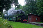 27. Juli 2014. 99 1777. Radebeul. . Sachsen / 99 1777 mit SDG 3012 nach Moritzburg am Haltepunkt Lößnitzgrund.