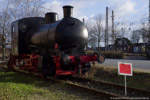 4. Januar 2015. Dampfspeicherlok Sanella. Hamburg. Hamburg-Mitte. Hamburg / Die von den ''Freunden der historischen Hafenbahn'' betreute Dampfspeicherlok ''Sanella'' wurde als Blickfang und Werbung für die ''historische Hafenbahn am Schuppen 50'' and das ''Hafenmuseum Hamburg'' am Vedeller Damm aufgestellt.