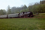 14. Mai 1988. 86 1501. Schwarzenberg/Erzgebirge. . Sachsen / P 16650 hat den Bahnhof Grünstädtel verlassen.