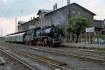 28. Mai 1988. 50 3519. Sankt Egidien. . Sachsen / 50 3519 vor P 19677 im Bahnhof St. Egidien.