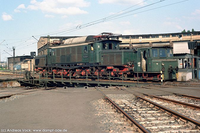 254 153, ASF 49. Leipzig-Engelsdorf. 26. Mai 1990. 